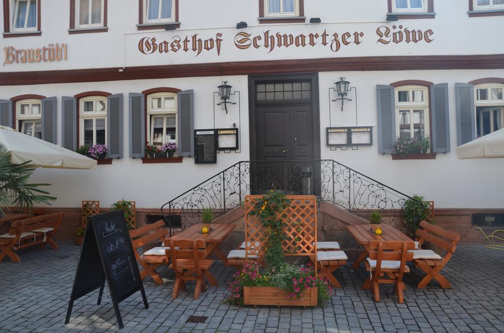 Hotel Schwartzer Loewe Babenhausen  Esterno foto